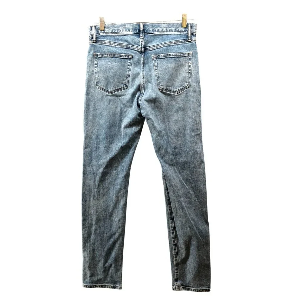 Uniqlo Slim Fit Jeans Mens 30‎ x 31 Blue Light Wash Stretch Distressed